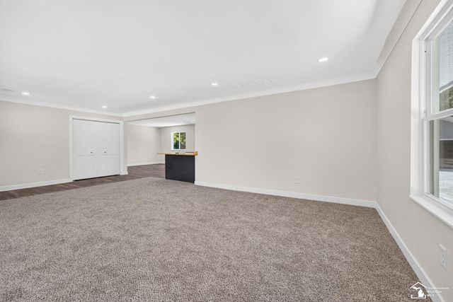 29055 Bredow Avenue, Romulus, MI 48174