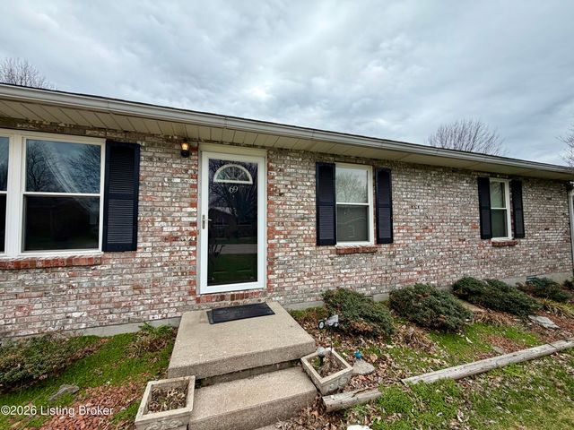 69 Jefferson Ave, Bardstown, KY 40004
