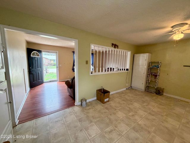 69 Jefferson Ave, Bardstown, KY 40004