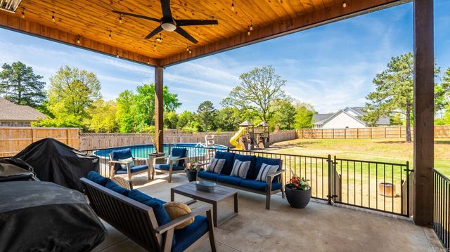 98 Hargrove, Greenbrier, AR 72058