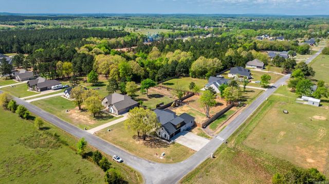 98 Hargrove, Greenbrier, AR 72058