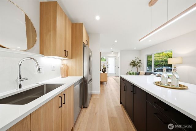 4909 SW Canada Drive, Seattle, WA 98136