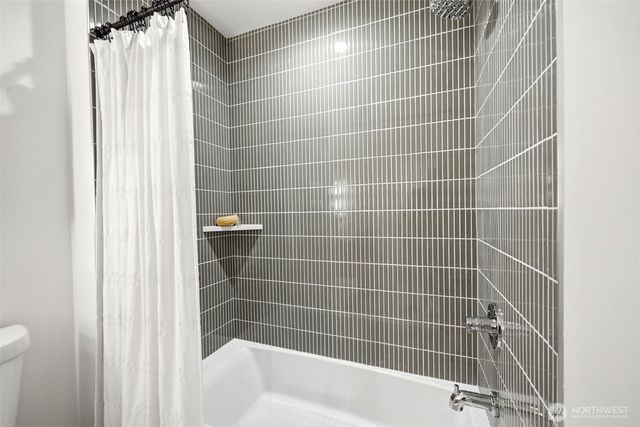 4909 SW Canada Drive, Seattle, WA 98136