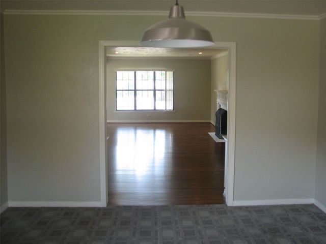 10943 DESDEMONA Drive, Dallas, TX 75228