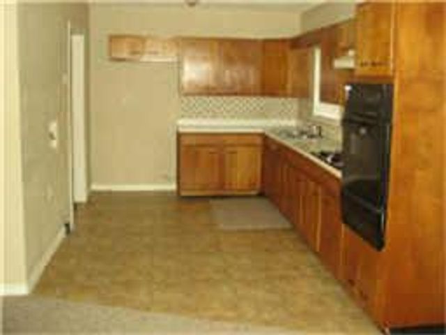 10943 DESDEMONA Drive, Dallas, TX 75228