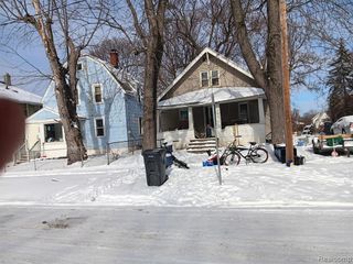 149 E Tobias Street, Flint, MI 48503