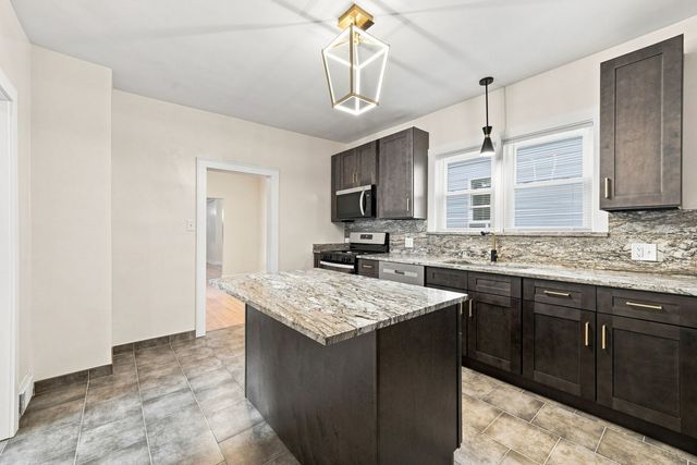 310 E 138th Street, Chicago, IL 60827