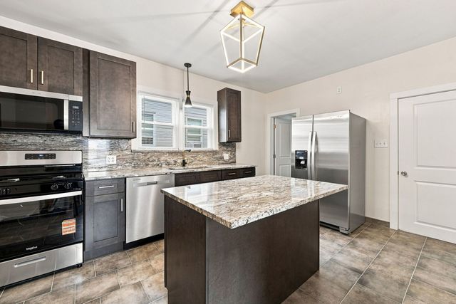 310 E 138th Street, Chicago, IL 60827