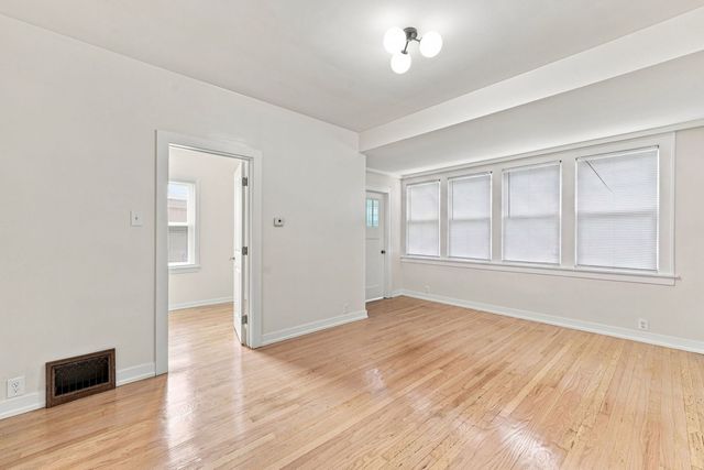 310 E 138th Street, Chicago, IL 60827