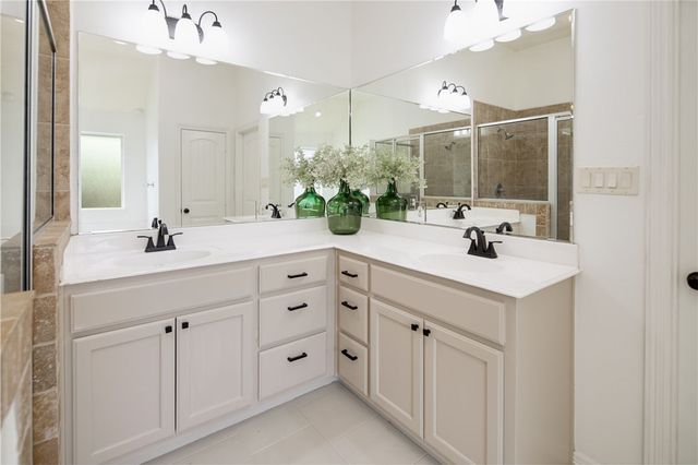 1203 Beacon Court, College Station, TX 77845