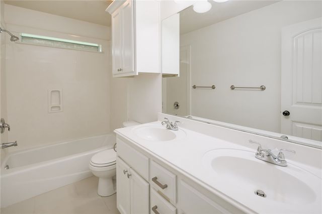 1203 Beacon Court, College Station, TX 77845