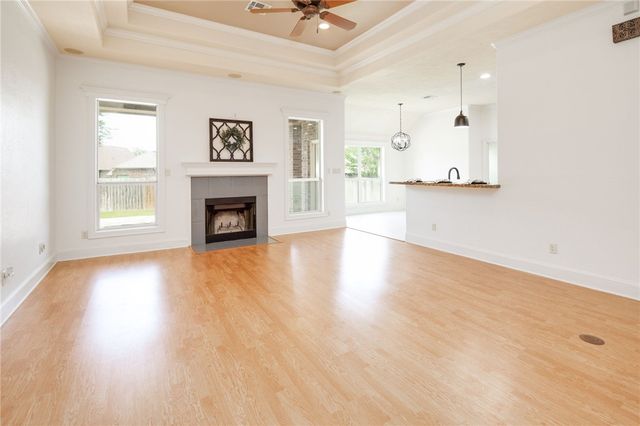 1203 Beacon Court, College Station, TX 77845