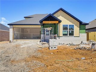 6706 Basswood Avenue, Bentonville, AR 72713
