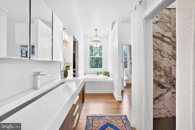 339 PIEDMONT AVE, Washington, VA 22747