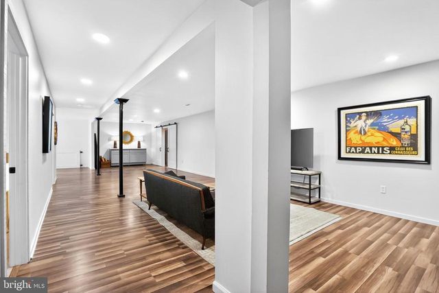 339 PIEDMONT AVE, Washington, VA 22747
