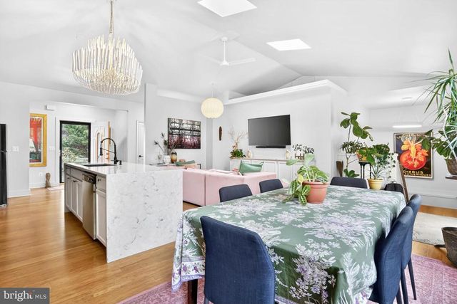 339 PIEDMONT AVE, Washington, VA 22747