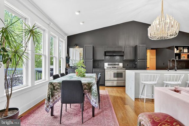 339 PIEDMONT AVE, Washington, VA 22747