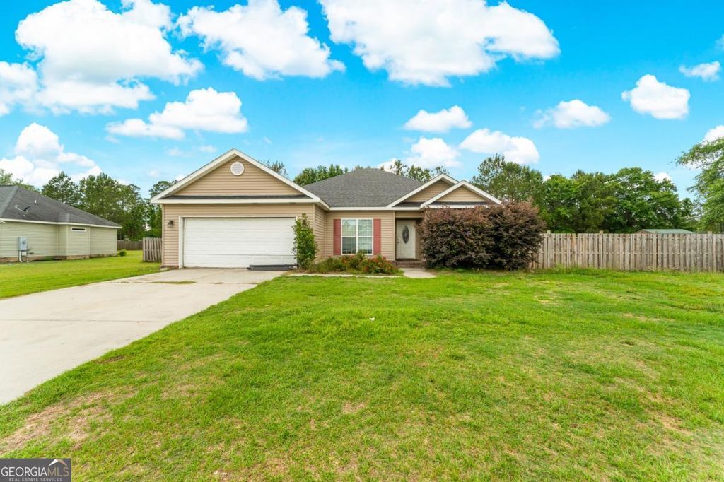 102 Keylime Lane, Guyton, GA 31312