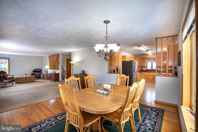 1086 CORTLAND DR, Lemont, PA 16851