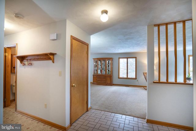 1086 CORTLAND DR, Lemont, PA 16851