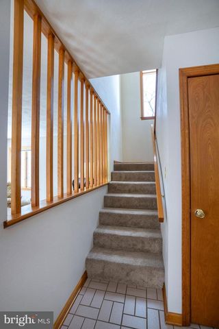 1086 CORTLAND DR, Lemont, PA 16851