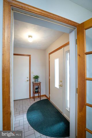 1086 CORTLAND DR, Lemont, PA 16851