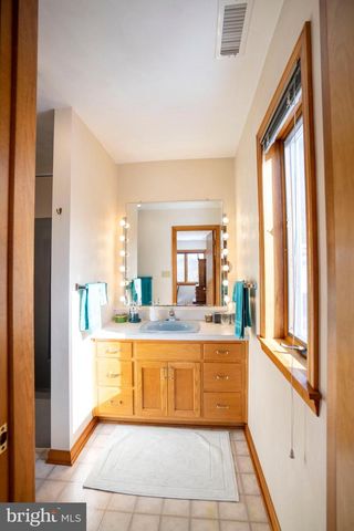 1086 CORTLAND DR, Lemont, PA 16851