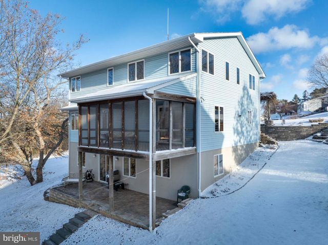 1086 CORTLAND DR, Lemont, PA 16851