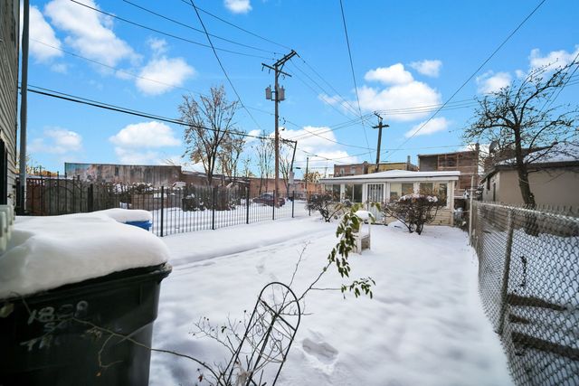 1828 S Trumbull Avenue, Chicago, IL 60623