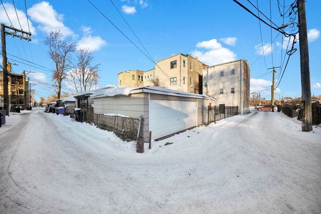 1828 S Trumbull Avenue, Chicago, IL 60623