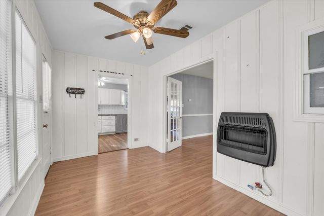 704 E McLennan Avenue, Mart, TX 76664