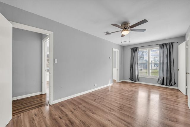 704 E McLennan Avenue, Mart, TX 76664