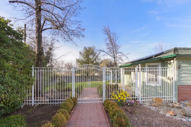 2249 Cold Springs Rd, Placerville, CA 95667