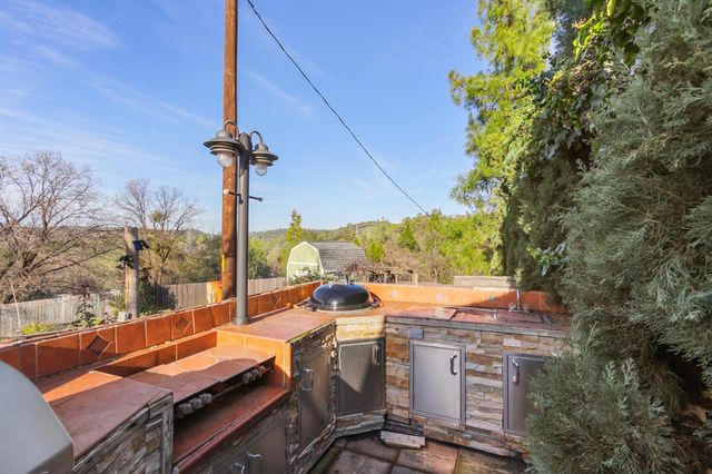 2249 Cold Springs Rd, Placerville, CA 95667