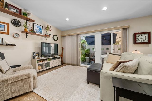 613 Avenida Sevilla B, Laguna Woods, CA 92637