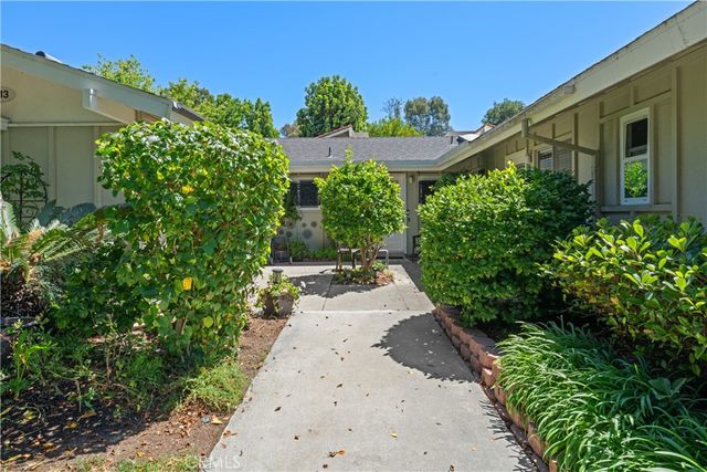 613 Avenida Sevilla B, Laguna Woods, CA 92637