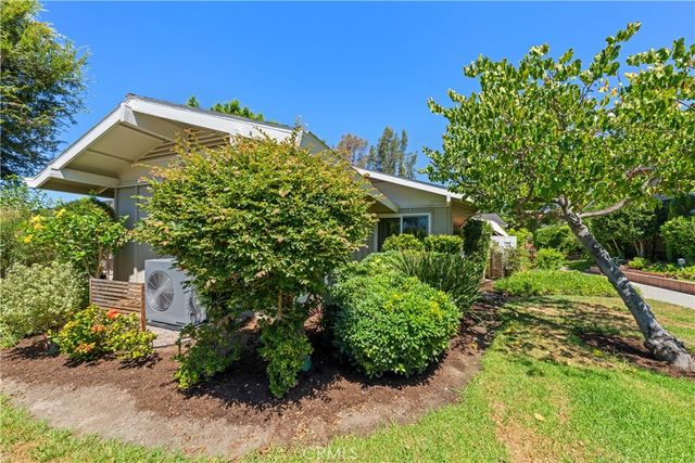 613 Avenida Sevilla B, Laguna Woods, CA 92637