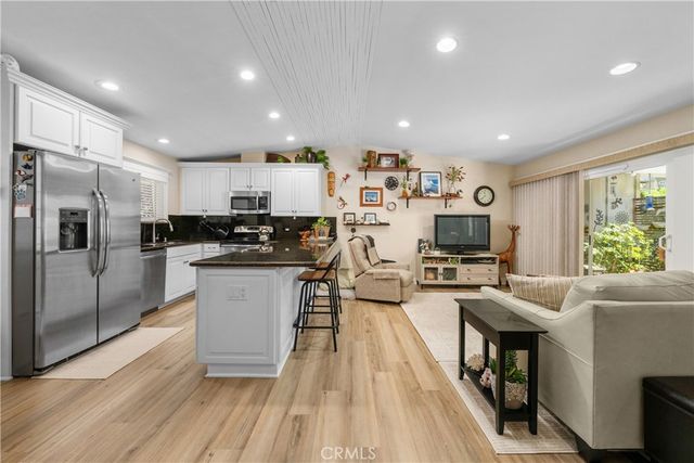 613 Avenida Sevilla B, Laguna Woods, CA 92637