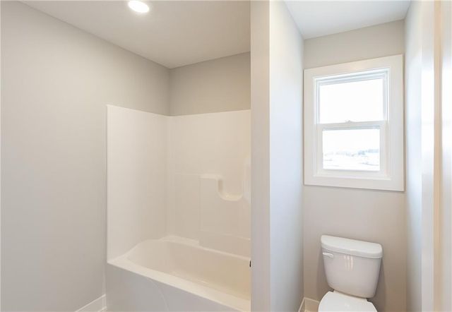 18456 Pawnee Lane, Overland Park, KS 66085