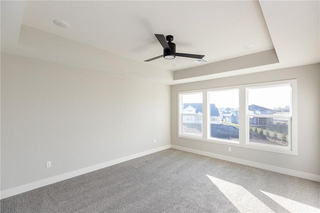 18456 Pawnee Lane, Overland Park, KS 66085