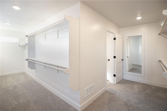 18456 Pawnee Lane, Overland Park, KS 66085