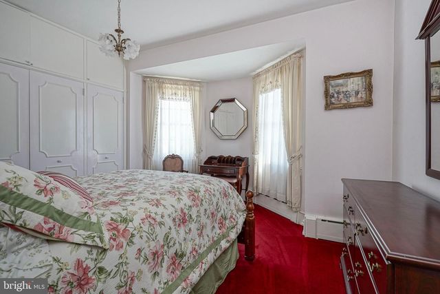 2533 S LAMBERT ST, Philadelphia, PA 19145
