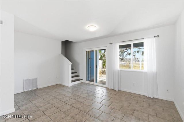 2975 BAYSHORE Drive E, Jacksonville, FL 32233