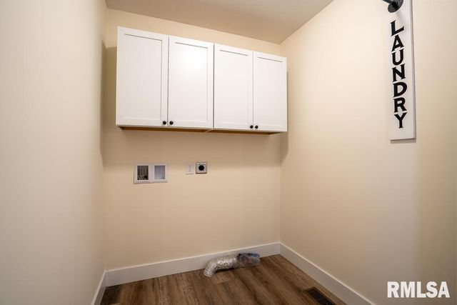 659 COPPER CREEK Lane, Herrin, IL 62948