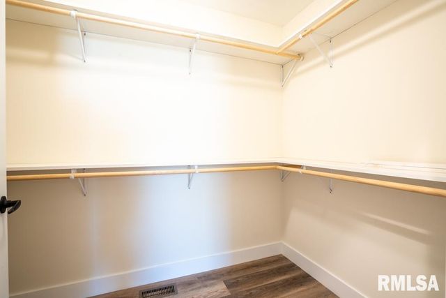 659 COPPER CREEK Lane, Herrin, IL 62948