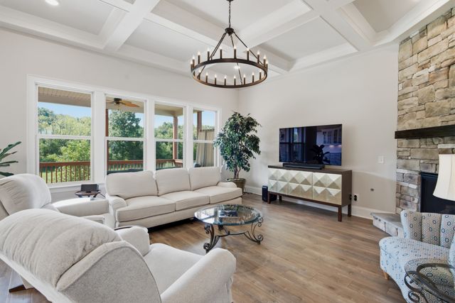 3170 Chase Point Dr, Franklin, TN 37067