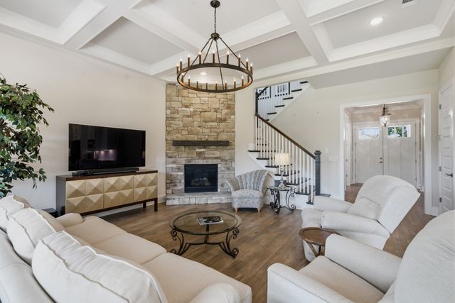 3170 Chase Point Dr, Franklin, TN 37067