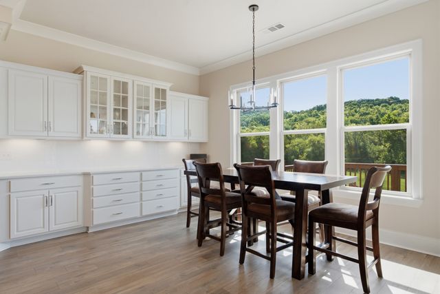 3170 Chase Point Dr, Franklin, TN 37067
