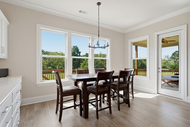 3170 Chase Point Dr, Franklin, TN 37067