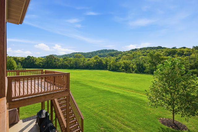 3170 Chase Point Dr, Franklin, TN 37067